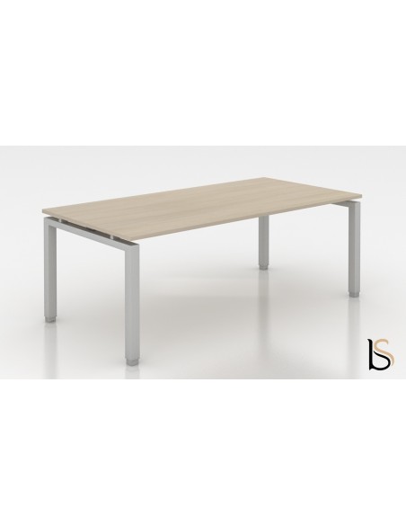 Bureau droit piètement métal série Quadra – Mobel linea