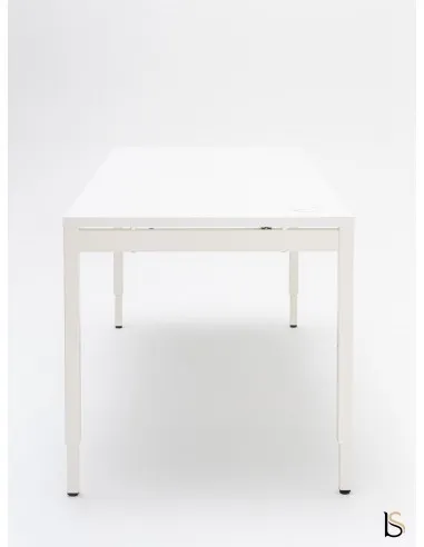 Bureau droit réglable en hauteur – MDD