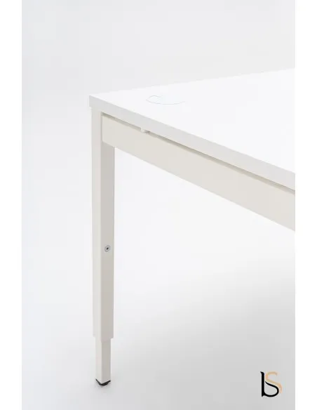 Bureau droit réglable en hauteur – MDD