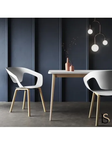 Lot de 4 chaises de collectivité Liner – Mobel Linea.