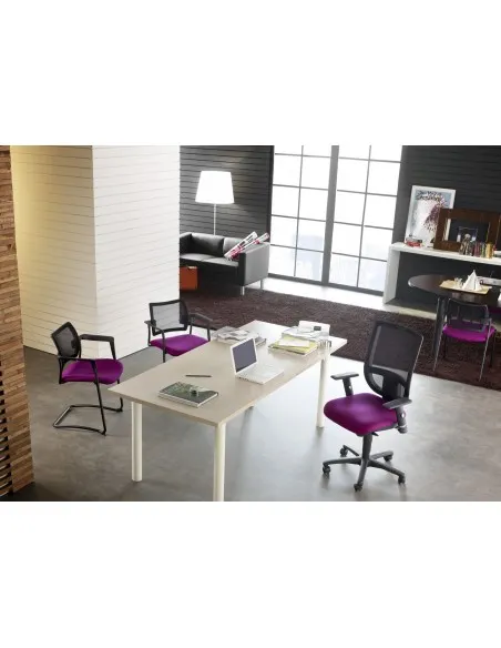 Siège de bureau Tertio avec système contact permanent.
