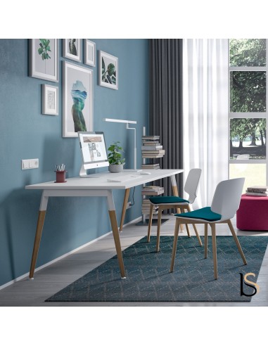 bureau design scandinave avec pieds en bois coloris hêtre Quadrifoglio