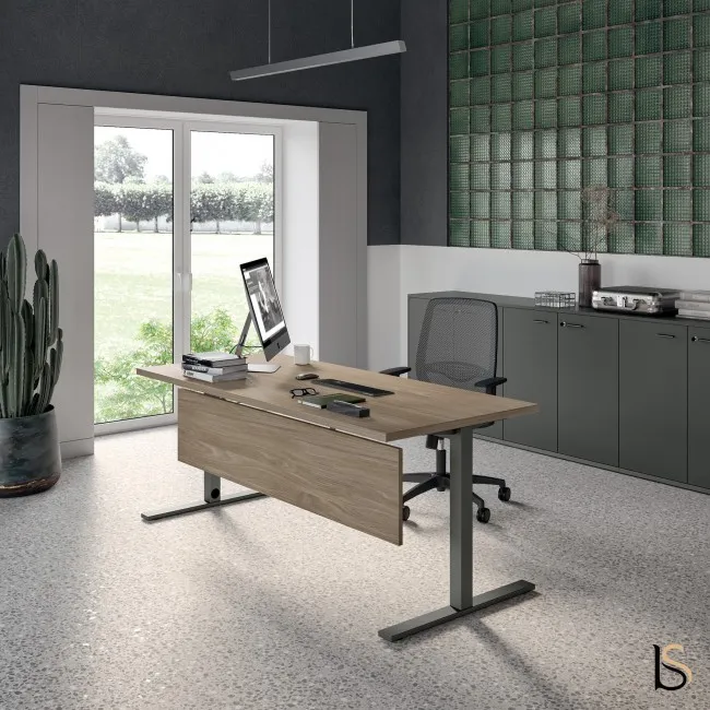 Bureau indeéendant Quadrifoglio avec pieds design