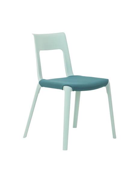 Chaise-polyvalente-verte