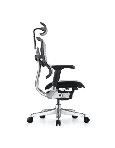 fauteuil en resille avec accoudoirs assise et dossier resille noire