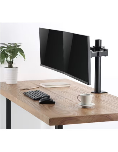 Mise en situation du support double écran LogiLink BP0106 sur un bureau en bois.