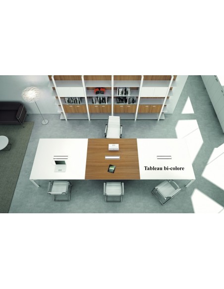 Grande table de réunion X8 avec pieds Design Officity.
