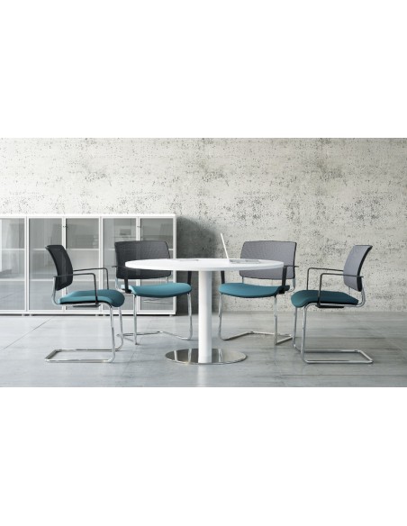 Table de réunion ronde avec base chromée Ogi – MDD.