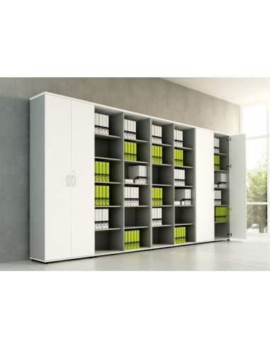 Armoire haute avec portes battantes équipée d’étagères - MDD