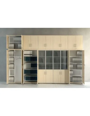 Armoire haute équipée d’un vestiaire et de rangement - MDD