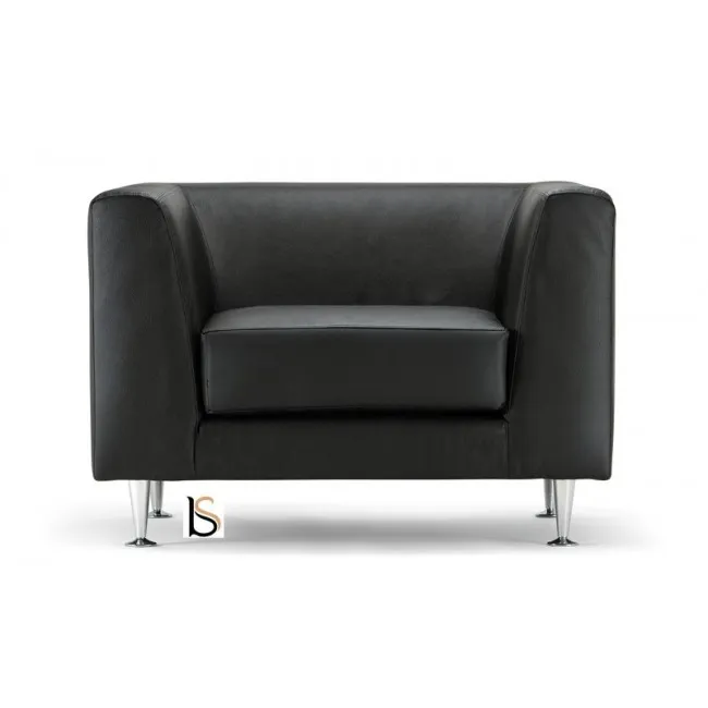 Fauteuil d’accueil en cuir coloris noir Cube