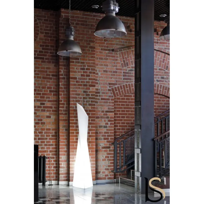 Lampadaire design Manhattan – Slide
