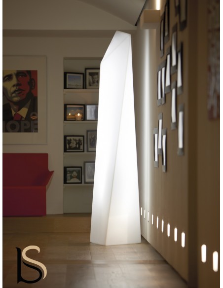 Lampadaire design Manhattan – Slide