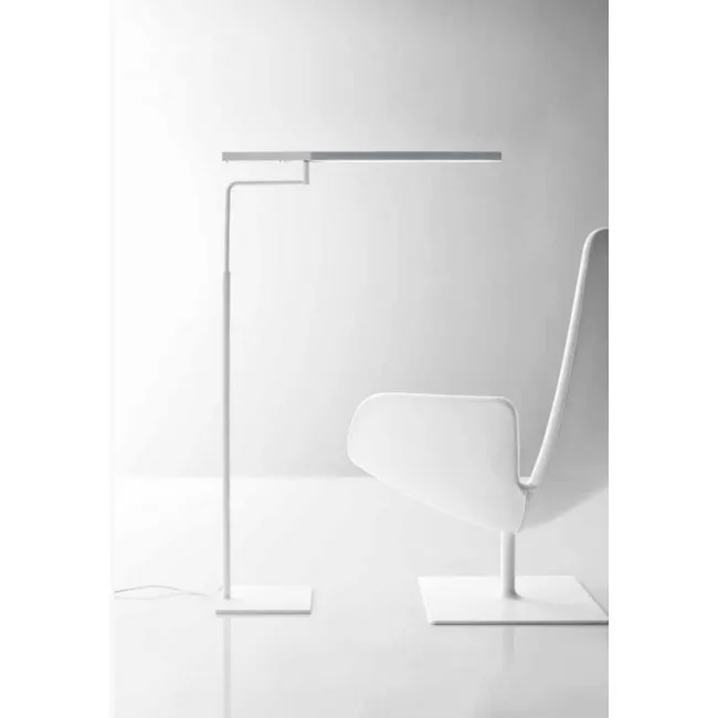 LAMPADAIRE DESIGN MINI STICK BY KARBOXX