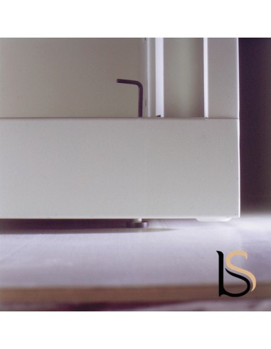 Armoire basse à portes rideaux ton bois – GAPSA