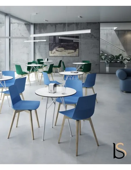 Chaise de collectivité CLUE – Offisit