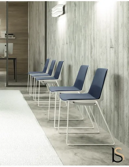 Fauteuil visiteur en cuir modèle Quentin - SITEK