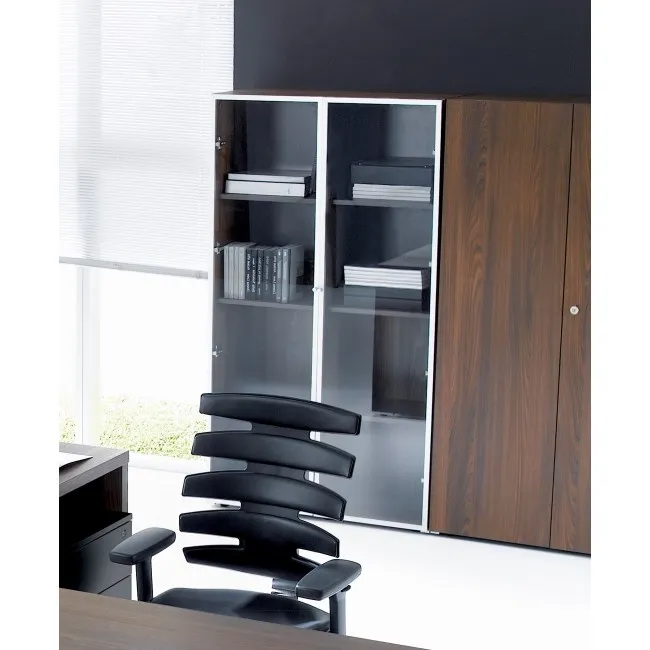 Armoire à portes vitrées Mito – MDD