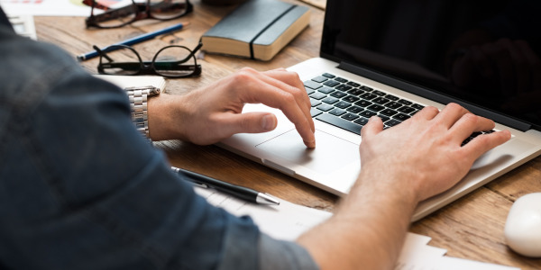 Comment choisir un plateau de bureau ?