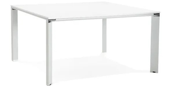 Comment choisir une table de bureau carré ?